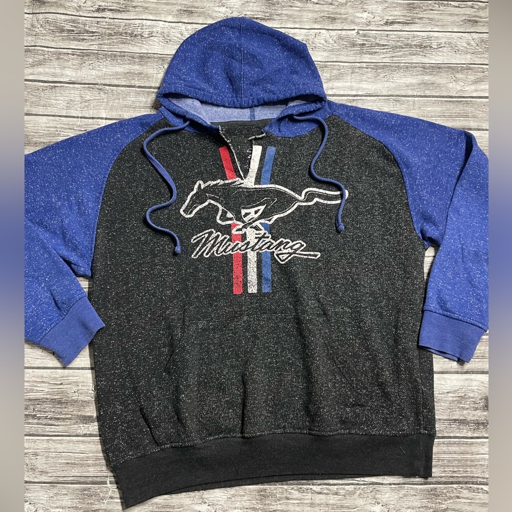 Ladies Large Mustang Hoodie Good Condition Minor Wear